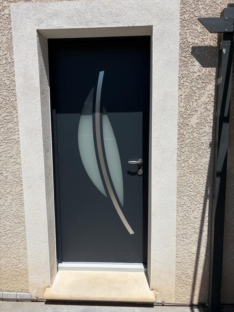 porte d'entrée extérieur