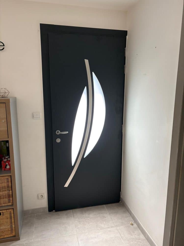 porte d'entrée vue de dedans
