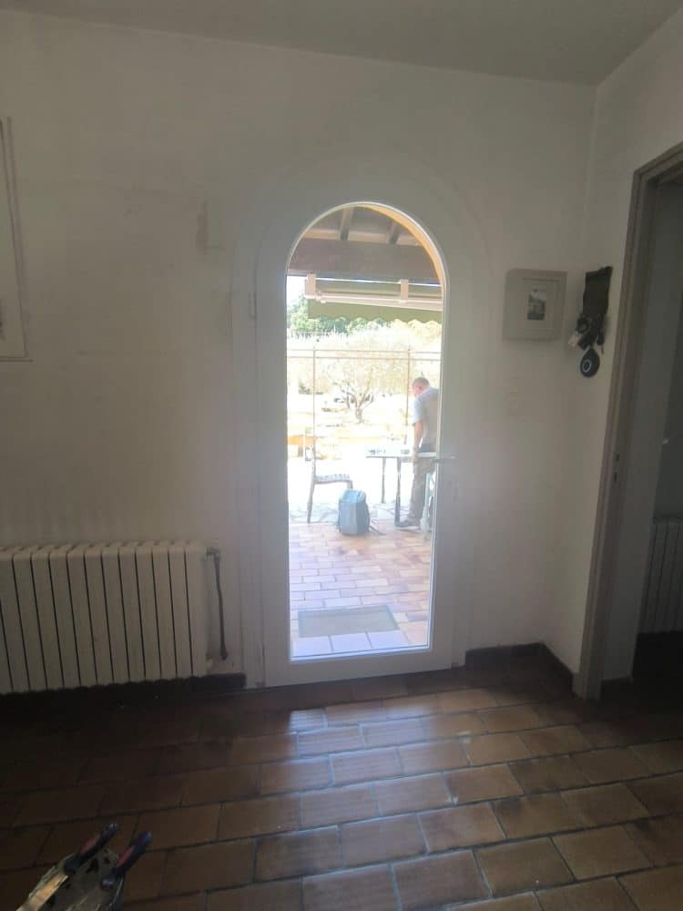 Porte d'entrée en bois Janneau à Comps